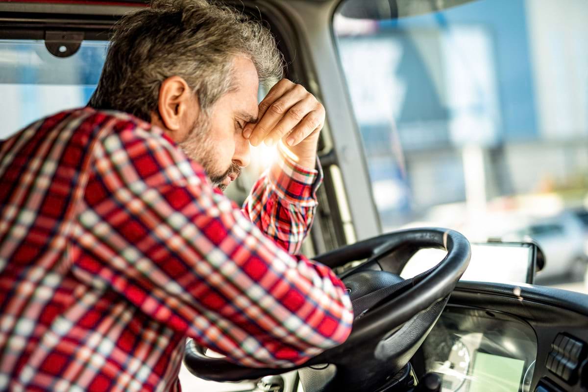 Can You Have a CDL with Mental Illness: Navigating the Intersection of Mental Health and Commercial Driving